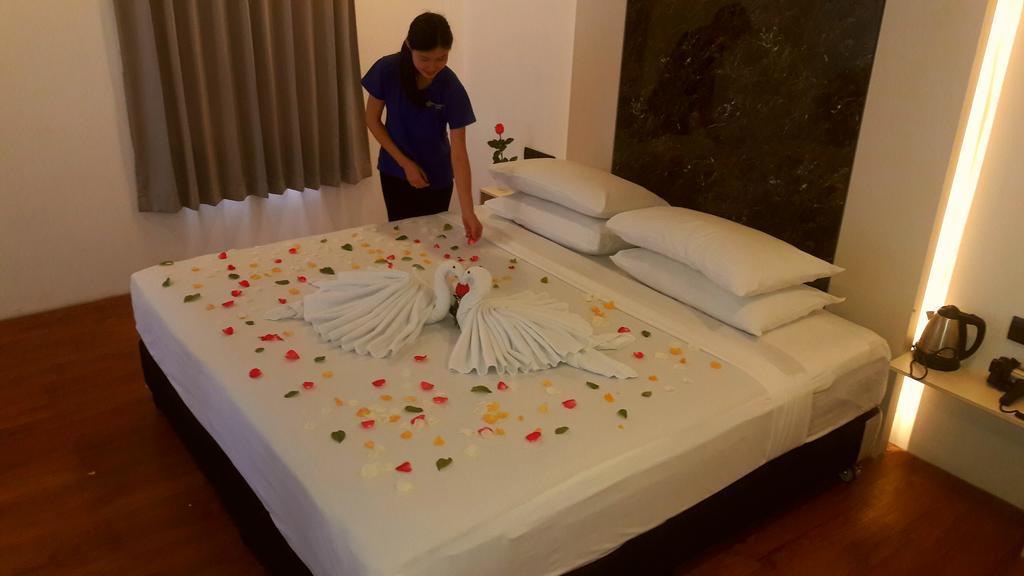 Royal Crown Hotel Rangoon Eksteriør billede